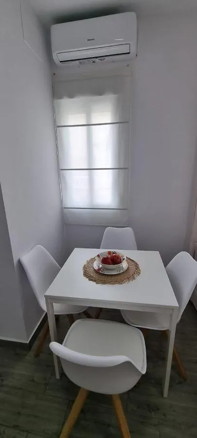 Cozy & Quiet Apartment Capitan Huelin Malaga 0*,